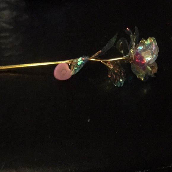 Foil rose with multicoloured lights - Picture 3 of 4